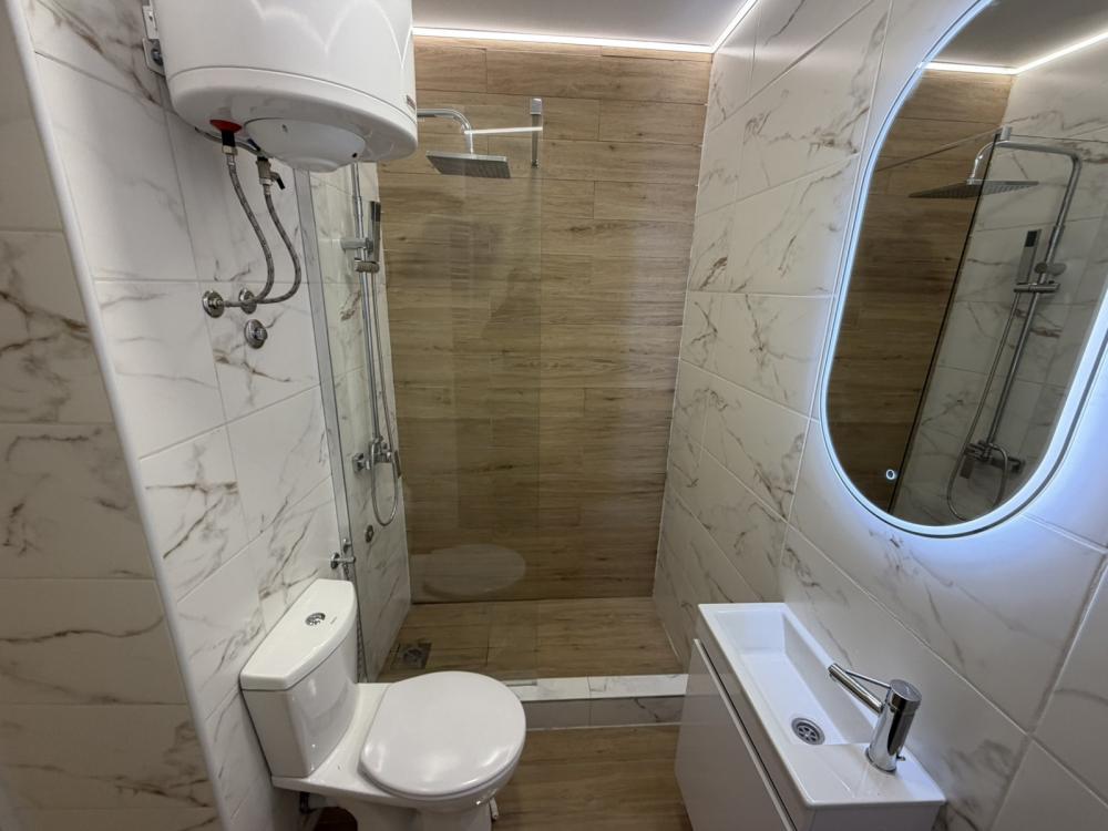 Slika 8 - Stan,NOVI SAD,CENTAR,kv: 21, € 92700, ID: 1019307