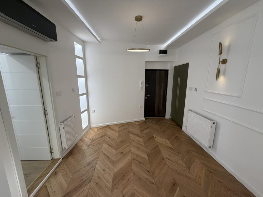 Slika 1 - Stan,NOVI SAD,CENTAR,kv: 21, € 92700, ID: 1019307