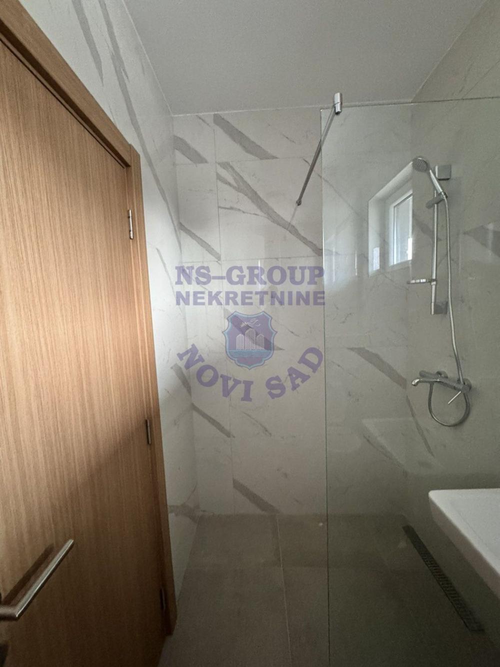 Slika 5 - USELJIVO!! - Gratis dvorište 20m2 + parking mesto