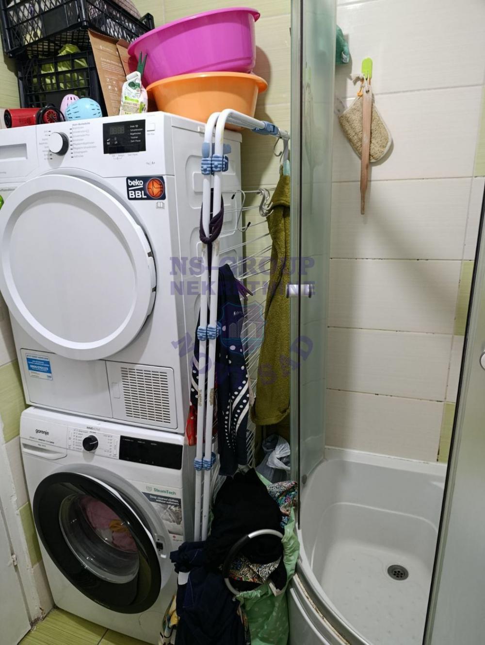 Slika 0 - Dvoiposoban stan na Avijaciji 