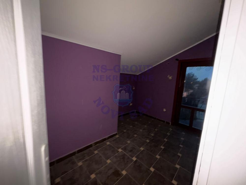 Slika 1 - Trosoban, 66m2, Telep Novi Sad, sa terasom