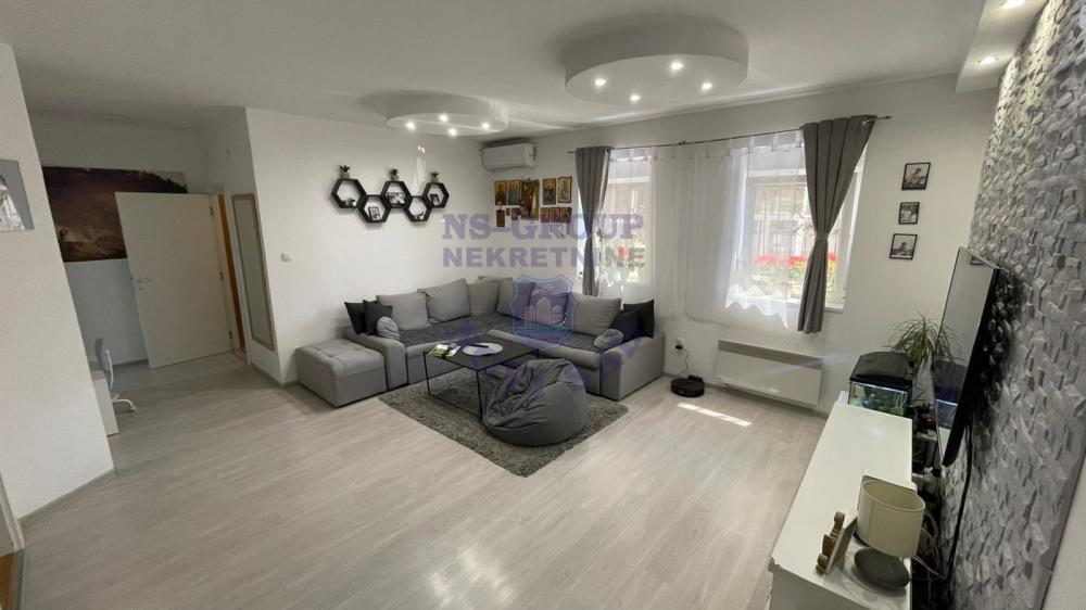 Glavna slika -Trosoban stan kod Socijalnog 67m2