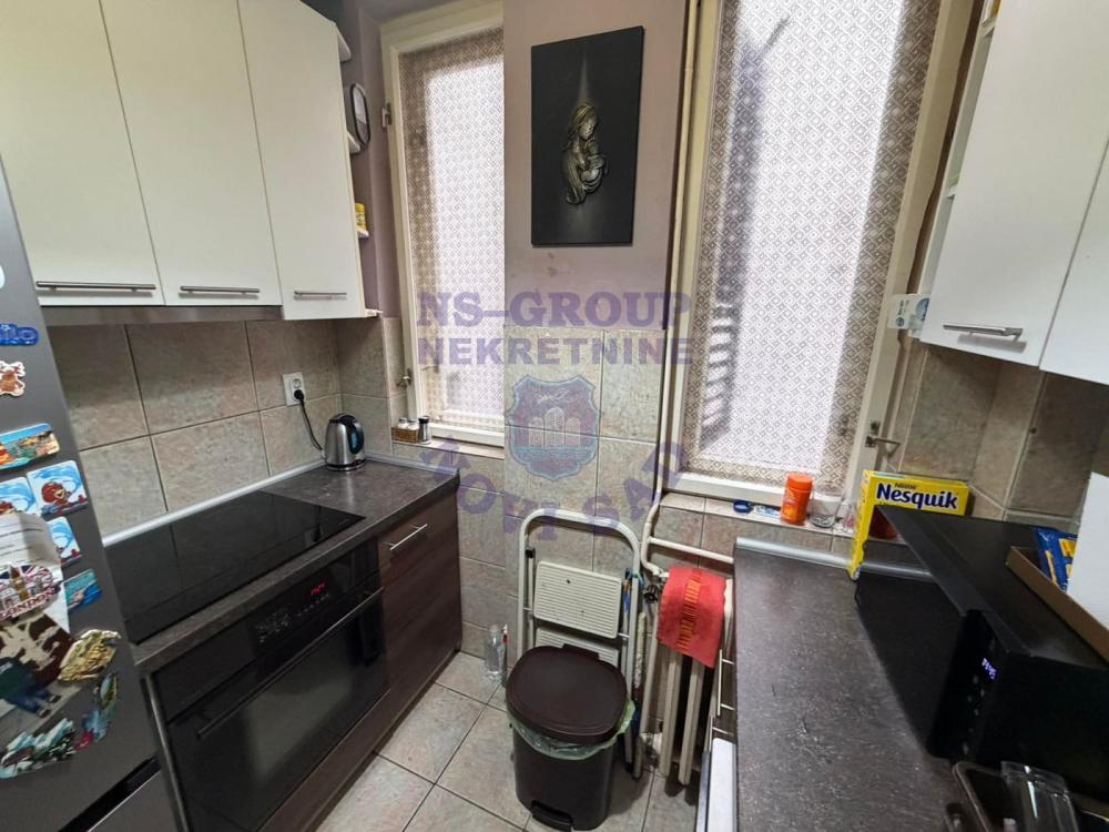 Slika 6 - Troiposoban, 79m2, Novi Sad centar Novi Sad