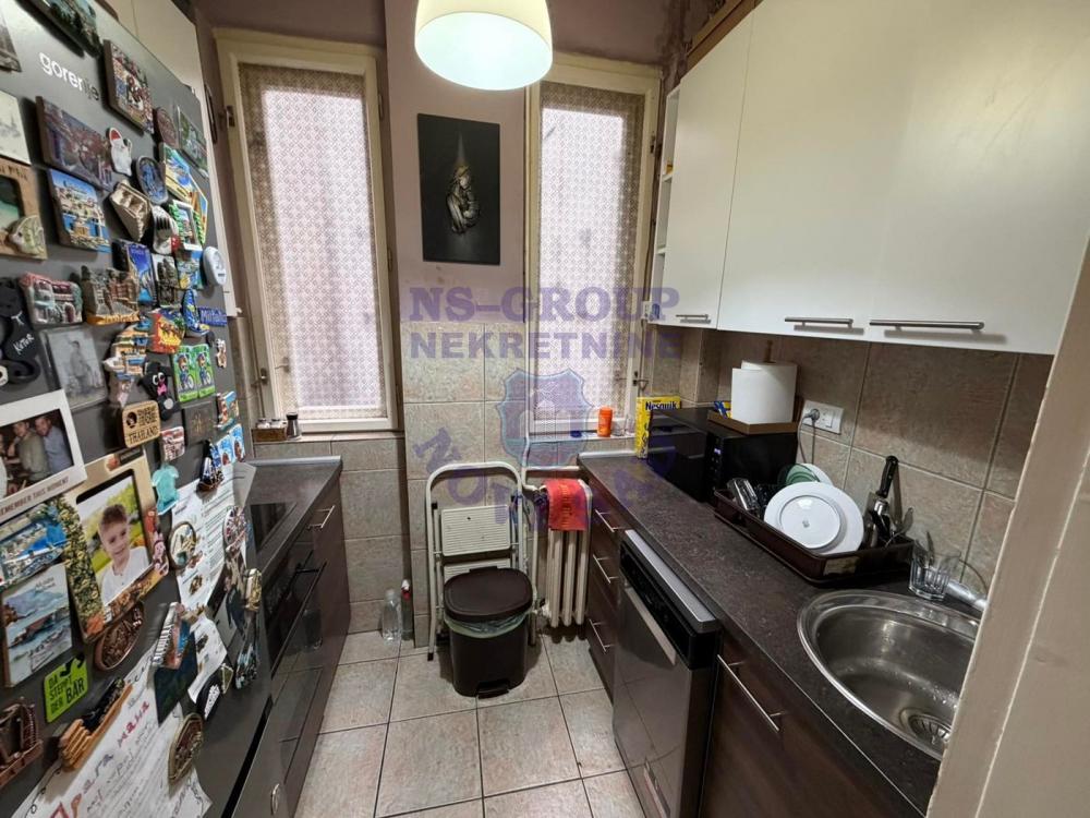 Slika 7 - Troiposoban, 79m2, Novi Sad centar Novi Sad