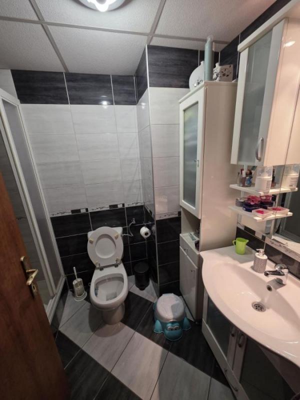 Slika 6 - Troiposoban stan na Novoj detelinari