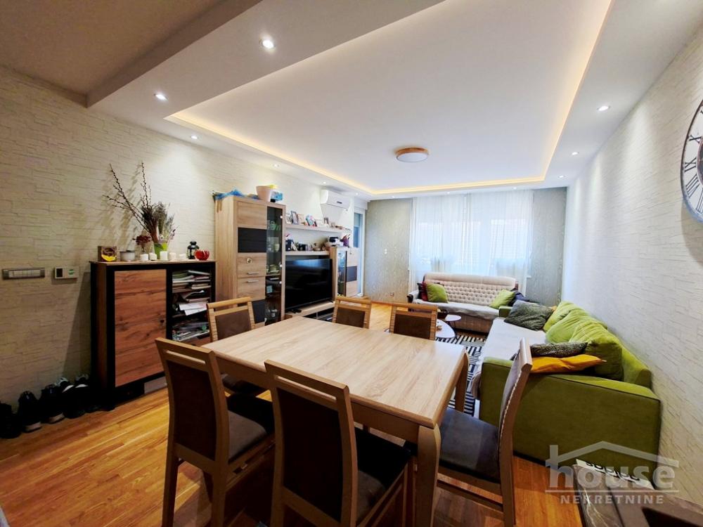 Slika 2 - Stan,NOVI SAD,CENTAR,kv: 68.00, € 238000, ID: 1065522