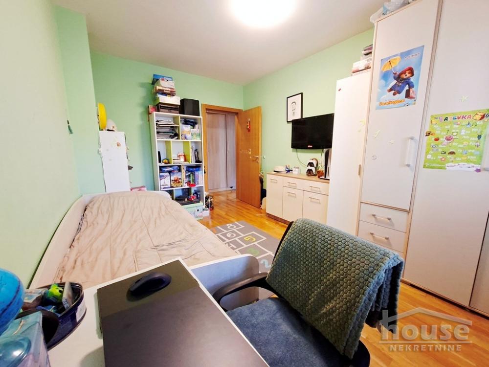 Slika 4 - Stan,NOVI SAD,CENTAR,kv: 68.00, € 238000, ID: 1065522