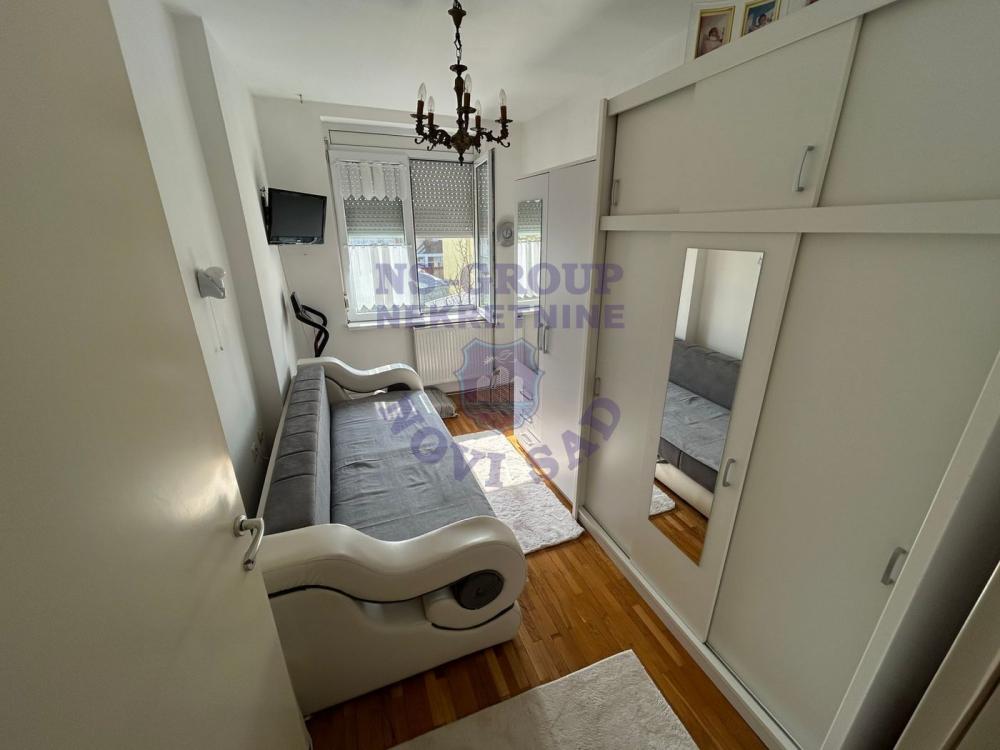 Slika 2 - Jednoiposoban, 34m2, Telep Novi Sad, sa terasom