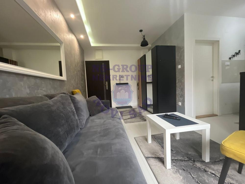 Slika 6 - Jednosoban, 21m2, Adice Novi Sad, sa terasom