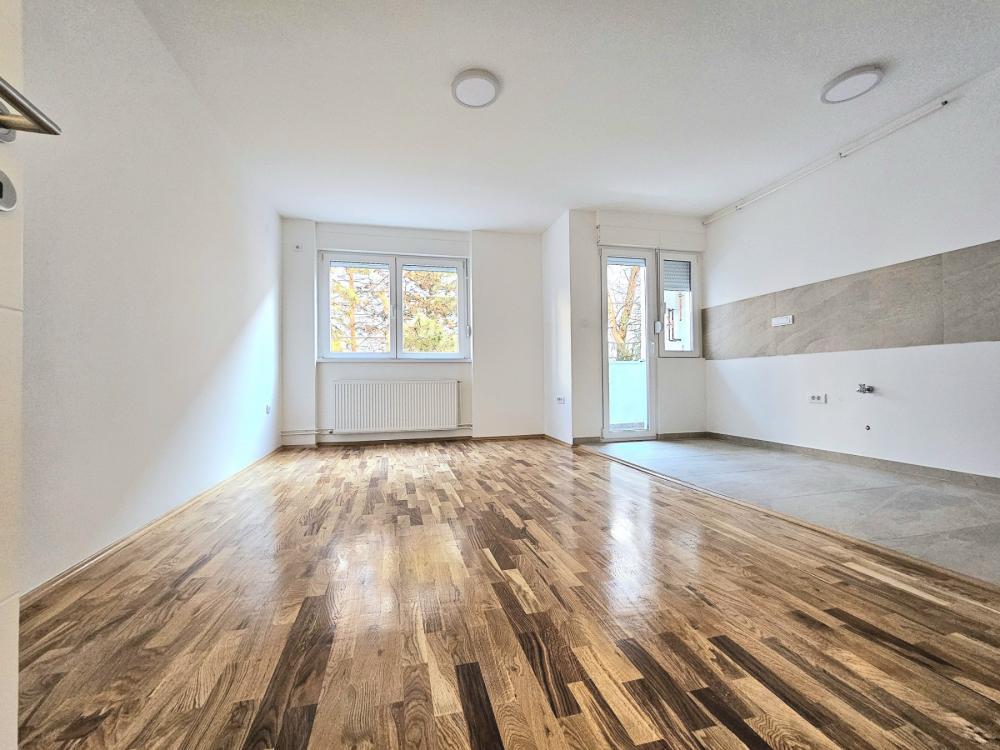 Glavna slika -Stan,NOVI SAD,CARA DUŠANA,kv: 43.00, € 129780, ID: 1059208