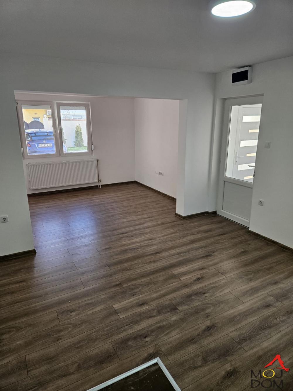 Slika 5 - Stan,NOVI SAD,TELEP,kv: 58, € 103000, ID: 1031801