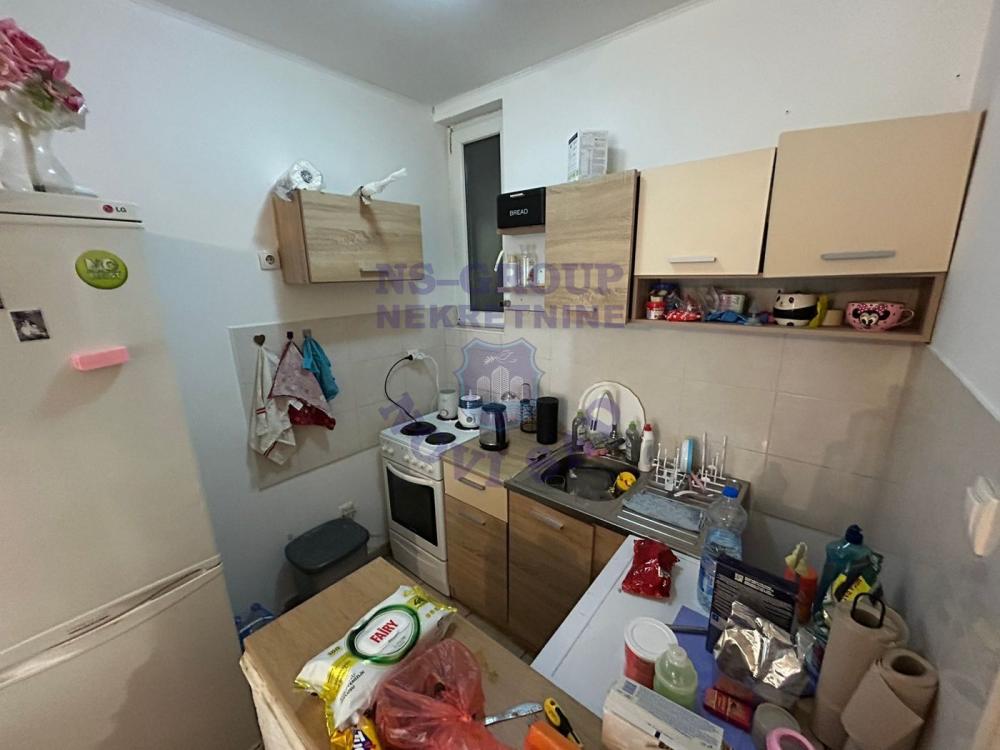 Slika 4 - Dvosoban, 48m2, Nova Detelinara Novi Sad, sa terasom, ima lift