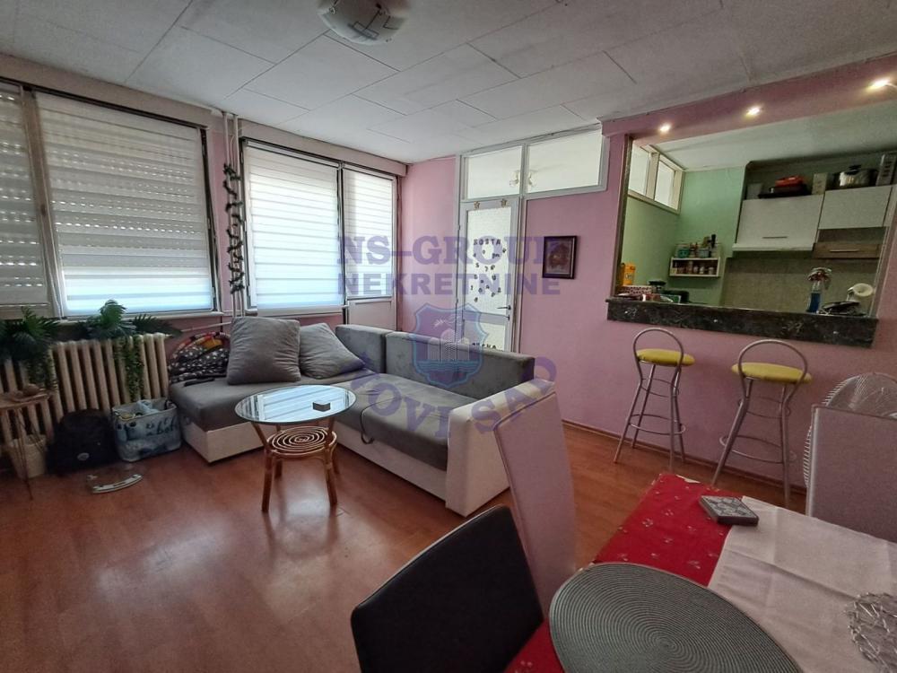 Glavna slika -Odličan dvoiposoban stan, 56m2 Liman 2