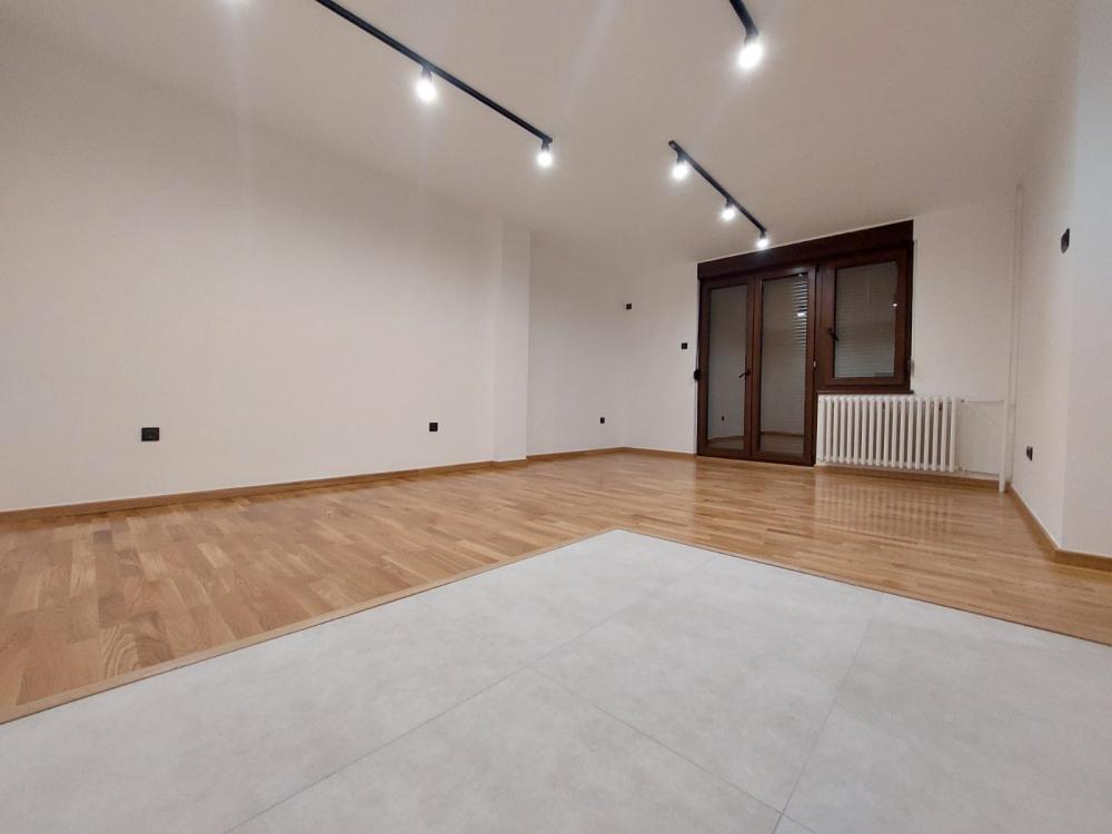 Slika 2 - Stan,NOVI SAD,NOVO NASELJE,kv: 52, € 144200, ID: 1019308