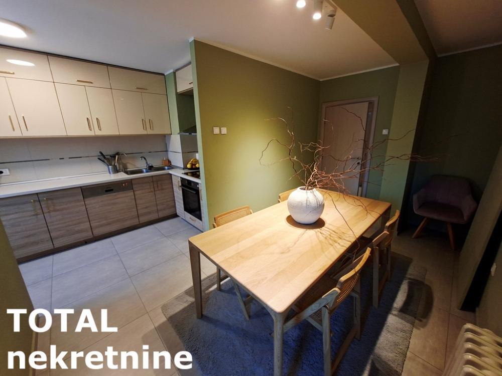 Slika 3 - Stan,NOVI SAD,CENTAR,kv: 116.00, € 370000, ID: 1102332