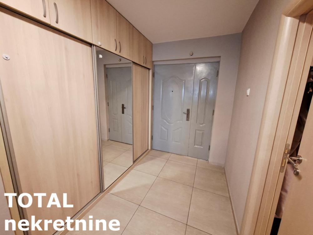 Slika 9 - Stan,NOVI SAD,CENTAR,kv: 116.00, € 370000, ID: 1102332