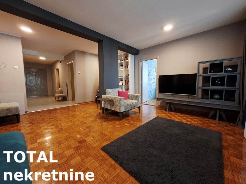 Slika 2 - Stan,NOVI SAD,CENTAR,kv: 116.00, € 370000, ID: 1102332