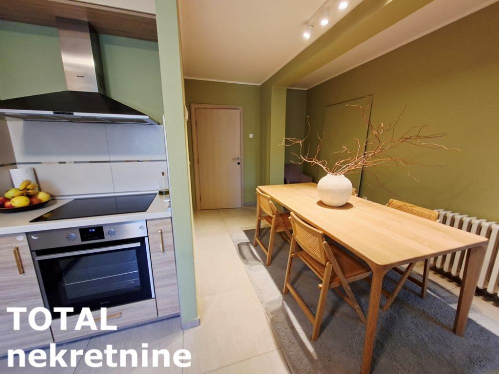 Slika 5 - Stan,NOVI SAD,CENTAR,kv: 116.00, € 370000, ID: 1102332