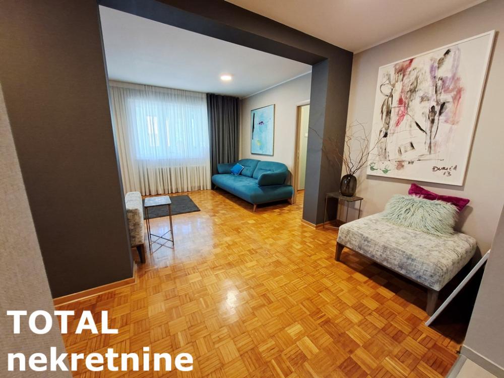 Slika 1 - Stan,NOVI SAD,CENTAR,kv: 116.00, € 370000, ID: 1102332