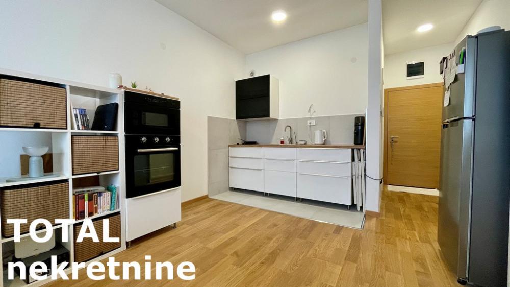 Glavna slika -Stan,NOVI SAD,TELEP,kv: 27.00, € 83000, ID: 1102344