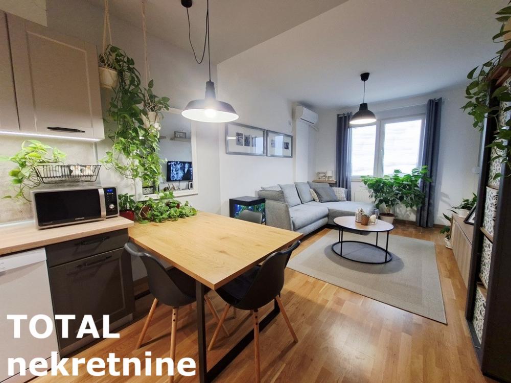 Slika 2 - Stan,NOVI SAD,AVIJACIJA,kv: 60.00, € 186000, ID: 1102308