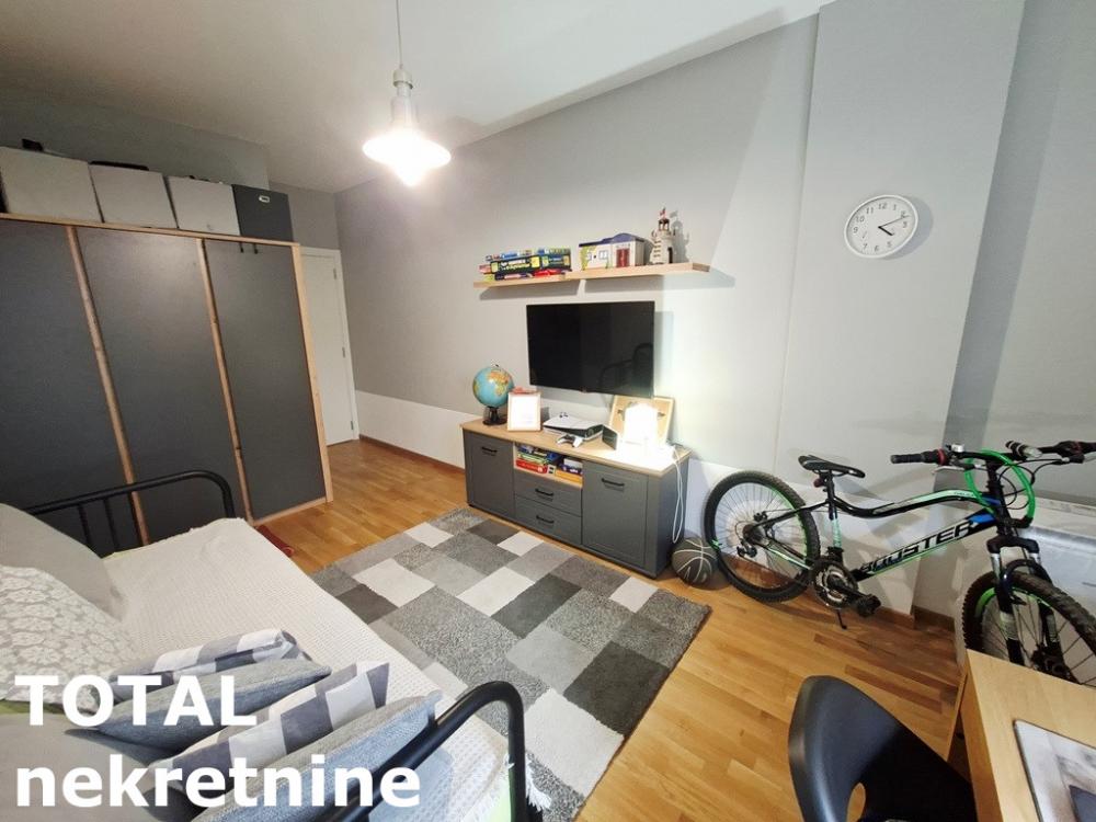 Slika 8 - Stan,NOVI SAD,AVIJACIJA,kv: 60.00, € 186000, ID: 1102308