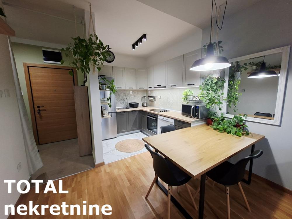 Slika 3 - Stan,NOVI SAD,AVIJACIJA,kv: 60.00, € 186000, ID: 1102308