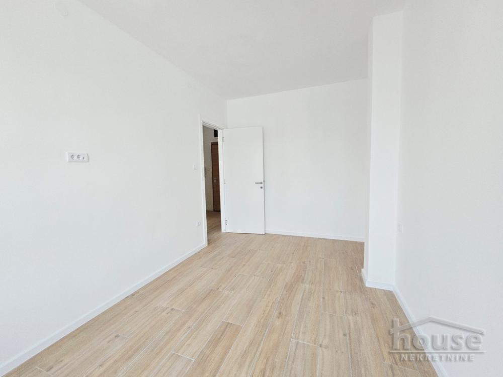 Slika 9 - Stan,NOVI SAD,TELEP,kv: 55.00, € 152710, ID: 1065521