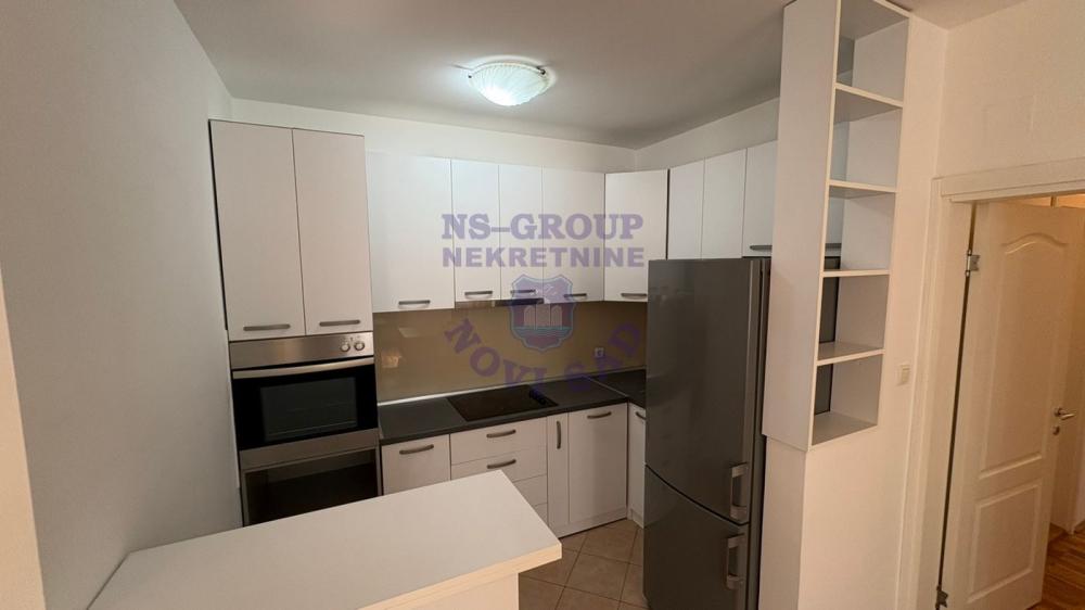 Slika 1 - Š:565412 Trosoban na Bulevaru!