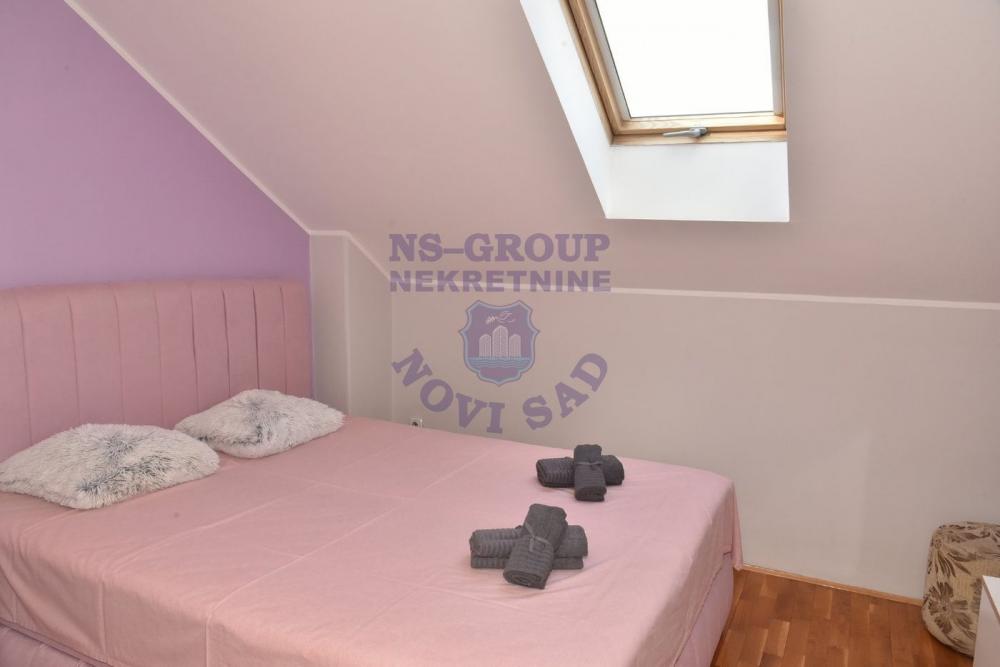 Slika 3 - Š:565410 Trosoban duplex na Bulevaru Evrope!