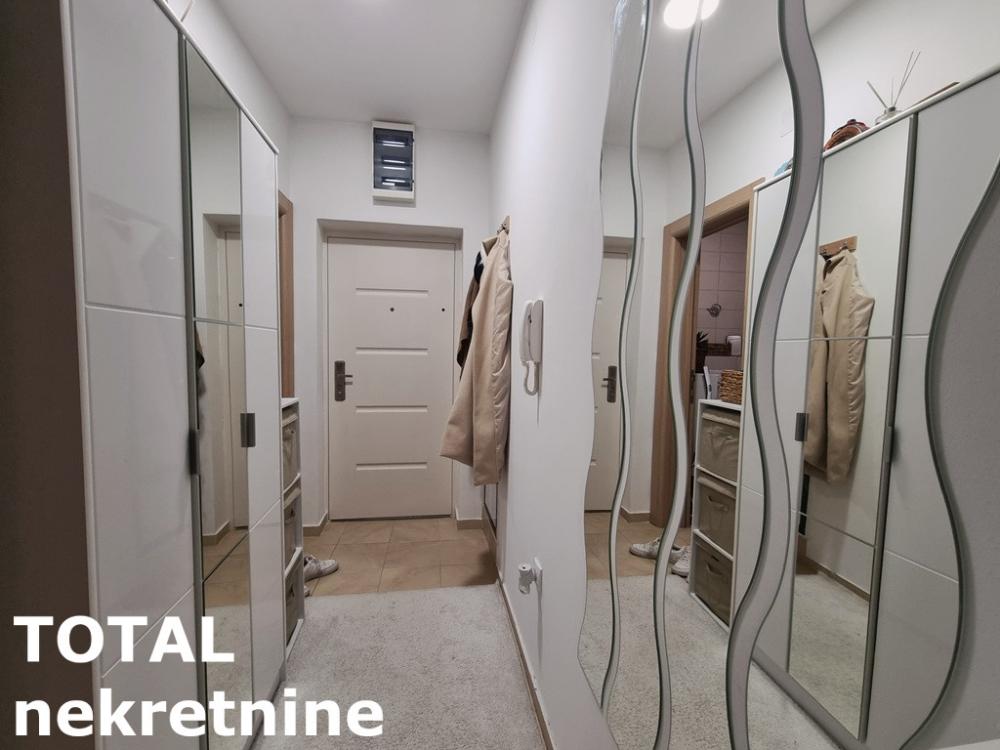 Slika 5 - Stan,NOVI SAD,SAJLOVO,kv: 55.00, € 125000, ID: 1102347