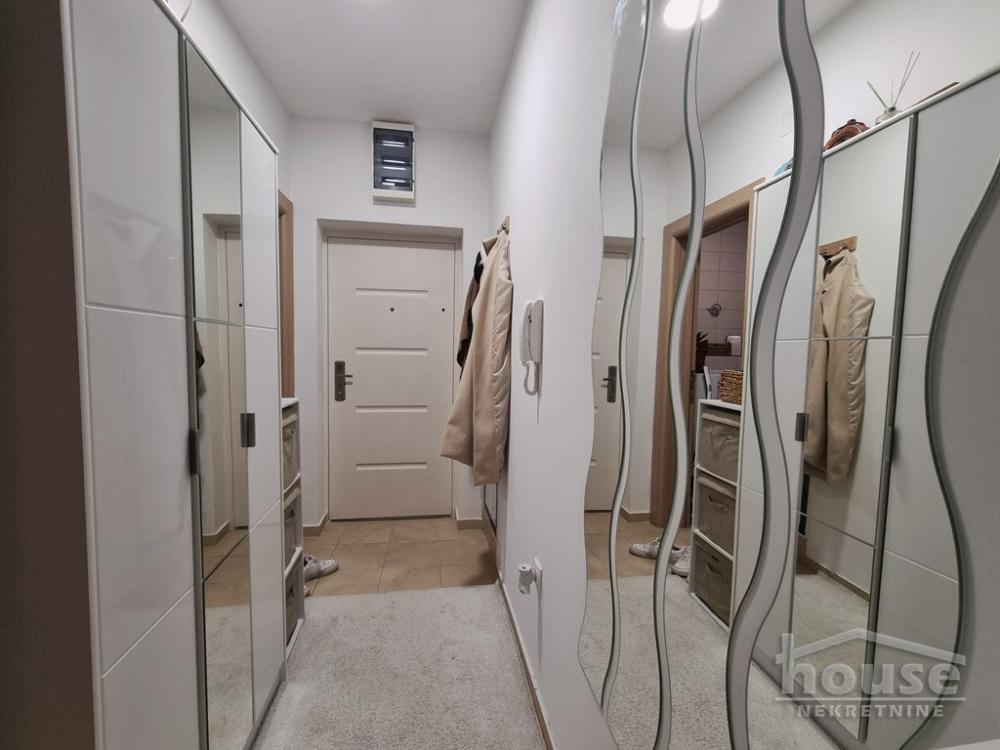 Slika 5 - Stan,NOVI SAD,SAJLOVO,kv: 55.00, € 119000, ID: 1065499