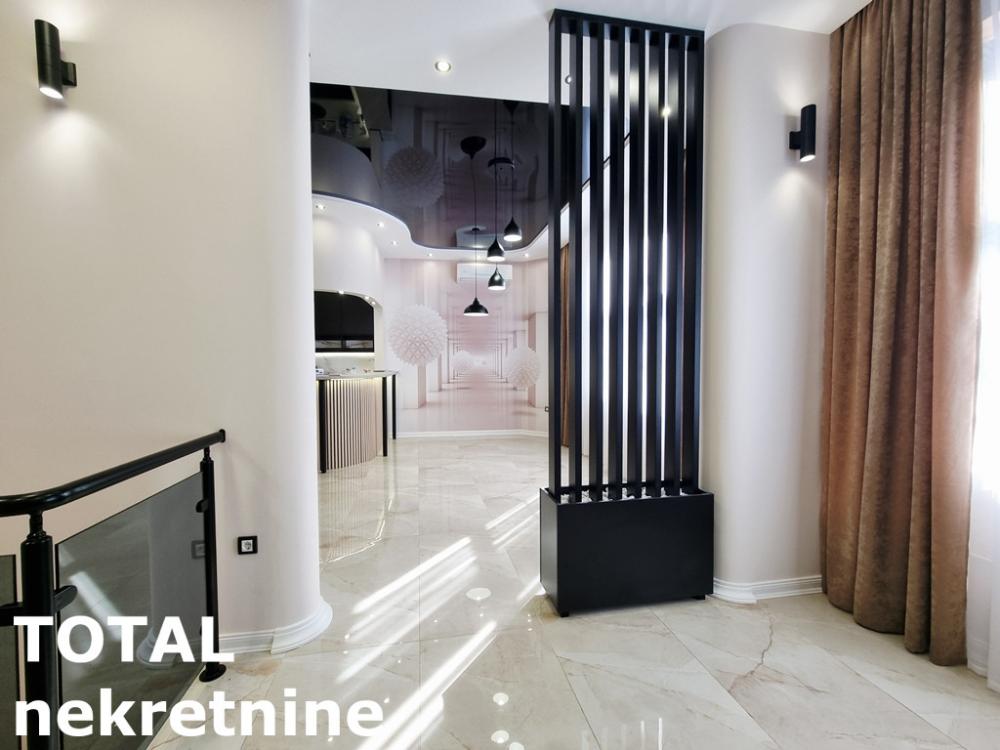 Slika 7 - Stan,NOVI SAD,BULEVAR,kv: 76.00, € 205000, ID: 1102275