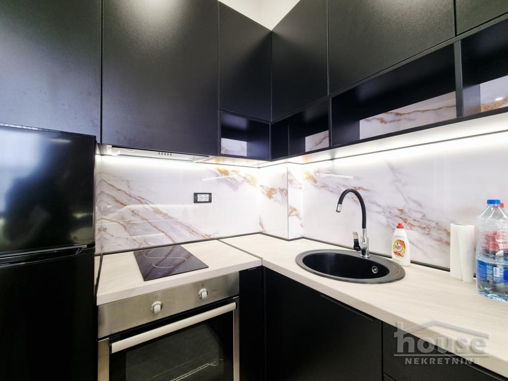 Slika 6 - Stan,NOVI SAD,BULEVAR,kv: 76.00, € 205000, ID: 1065427