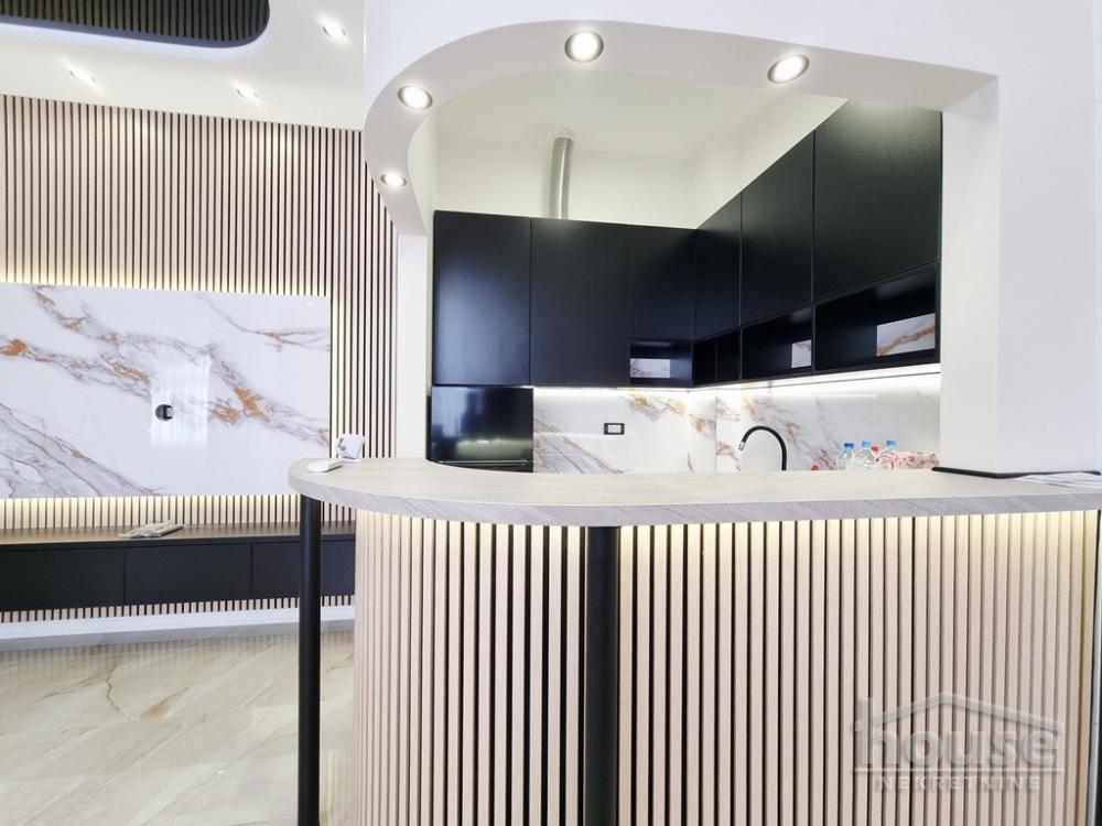 Slika 5 - Stan,NOVI SAD,BULEVAR,kv: 76.00, € 205000, ID: 1065427