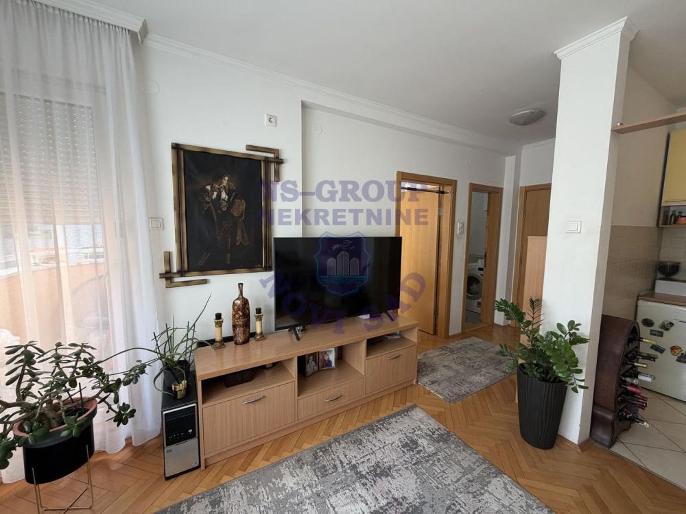 Slika 3 - Jednoiposoban kompletno namešten stan- Grbavica! š.565533