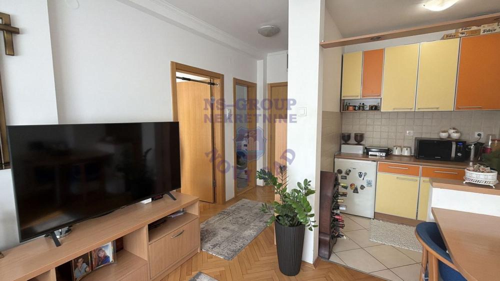 Slika 4 - Jednoiposoban kompletno namešten stan- Grbavica! š.565533