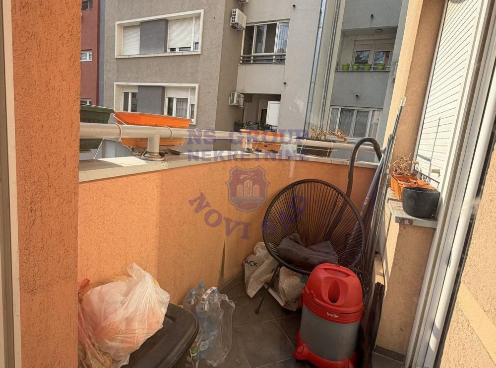 Slika 10 - Jednoiposoban kompletno namešten stan- Grbavica! š.565533