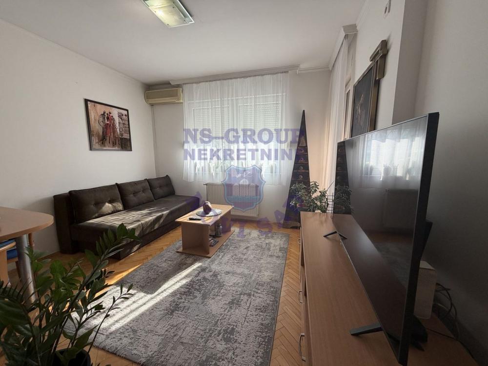 Slika 1 - Jednoiposoban kompletno namešten stan- Grbavica! š.565533