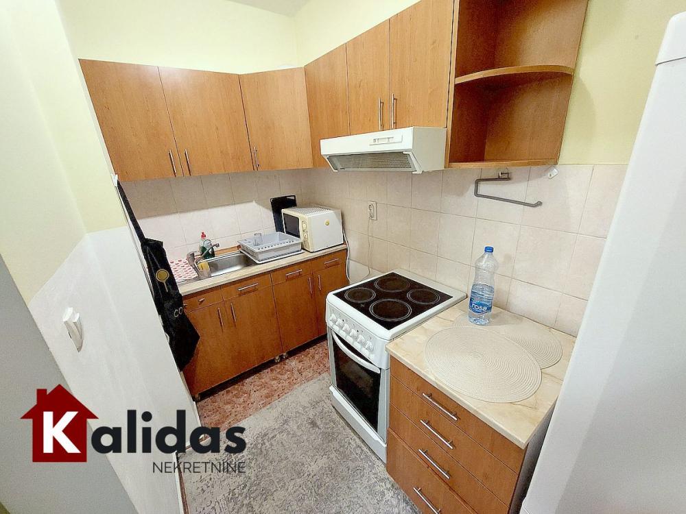 Slika 4 - Stan,NOVI SAD,GRBAVICA,kv: 54, € 170980, ID: 1008629