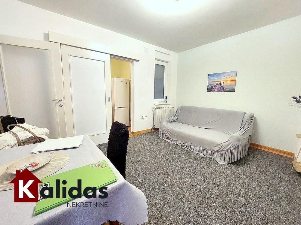 Slika 2 - Stan,NOVI SAD,GRBAVICA,kv: 54, € 170980, ID: 1008629