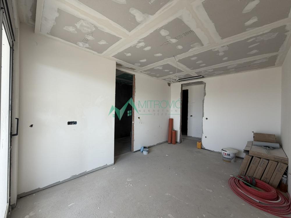 Slika 11 - Penthouse, 144m2 + 110m2 terase, 3 parkinga u ceni! 