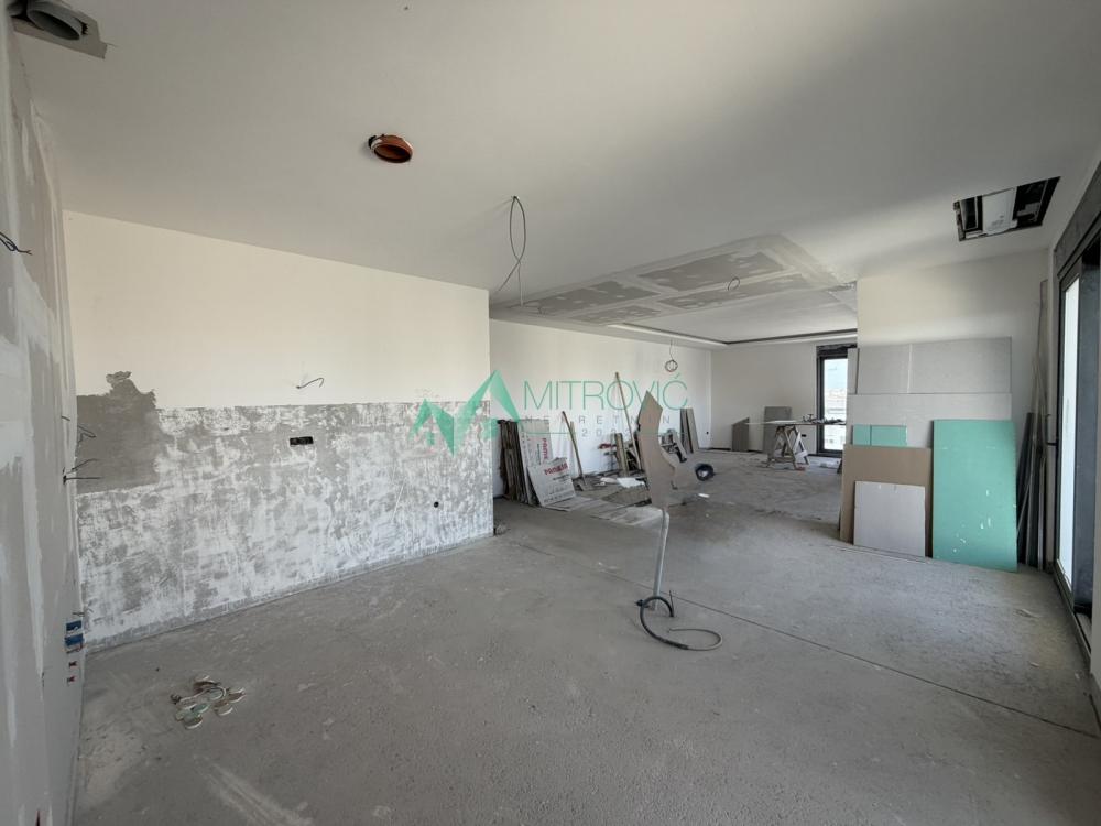 Slika 1 - Penthouse, 144m2 + 110m2 terase, 3 parkinga u ceni! 