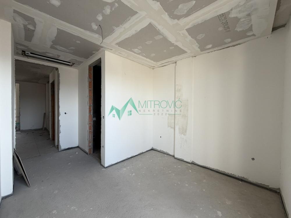 Slika 9 - Penthouse, 144m2 + 110m2 terase, 3 parkinga u ceni! 