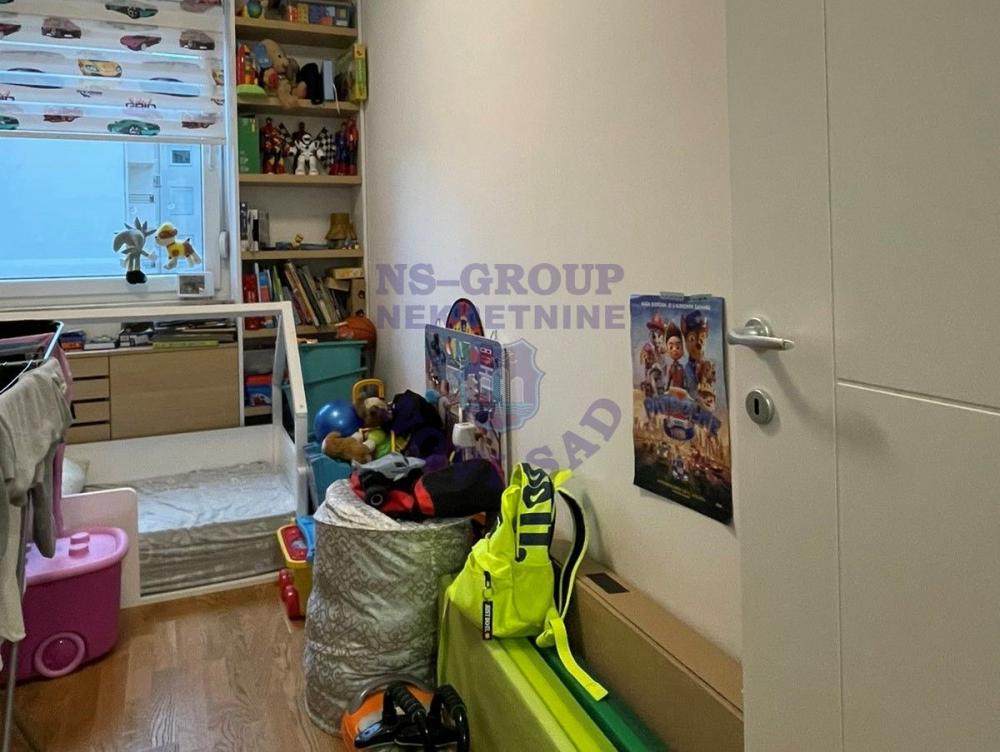 Slika 5 - 483115-Četvorosoban stan u novoj zgradi. 