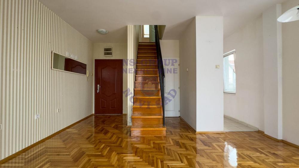 Slika 5 - 554422-a prodaju je funkcionalan i kompletno sređen dupleks stan na odličnoj lokaciji, u mirnom delu Bulevara Evrope