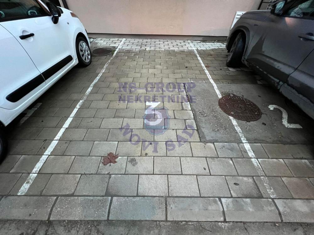 Slika 2 - 540285-Stan se nalazi na samo 300m od Bulevara Patrijarha Pavla, u zgradi novogradnje.