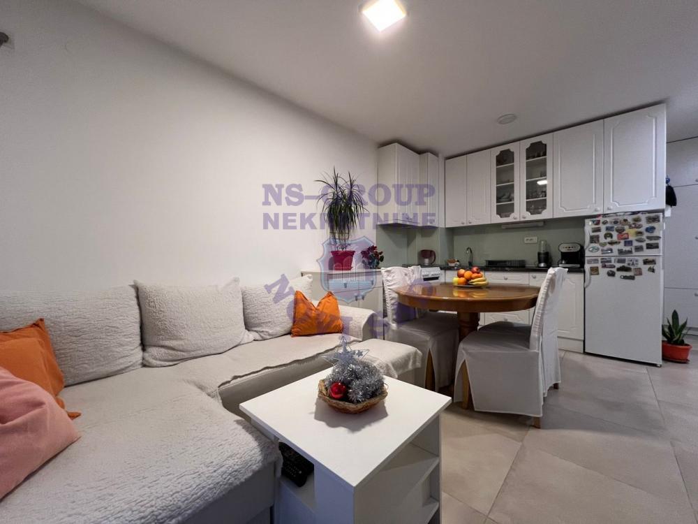 Slika 11 - 540285-Stan se nalazi na samo 300m od Bulevara Patrijarha Pavla, u zgradi novogradnje.