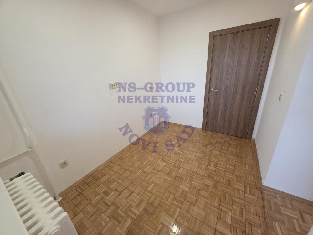 Slika 5 - Dvosoban kompletno renoviran stan na Keju