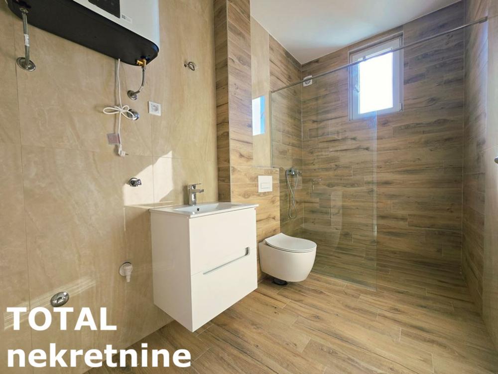 Slika 7 - Stan,NOVI SAD,TELEP,kv: 110.00, € 270000, ID: 1102319